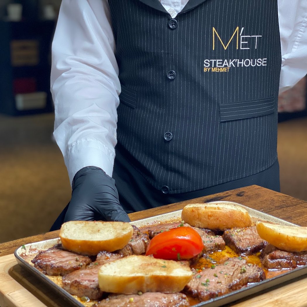 M'ET STEAKHOUSE 2
